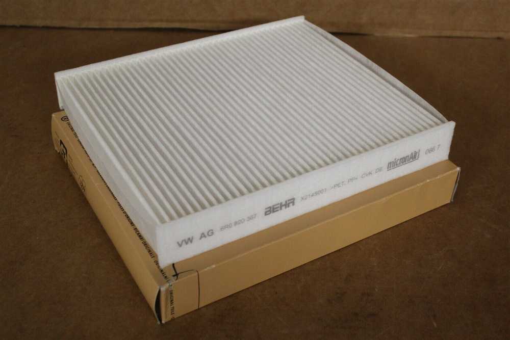 VAG VW 6R dulkių ir žiedadulkių filtro įdėklas originalus 6R0820367