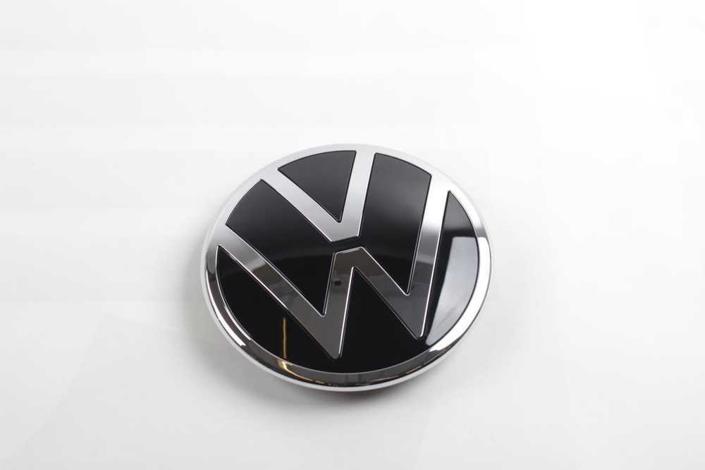VAG VW ARTEON 3H priekinės radiatoriaus grotelės emblema originali 5H0853601NDPJ