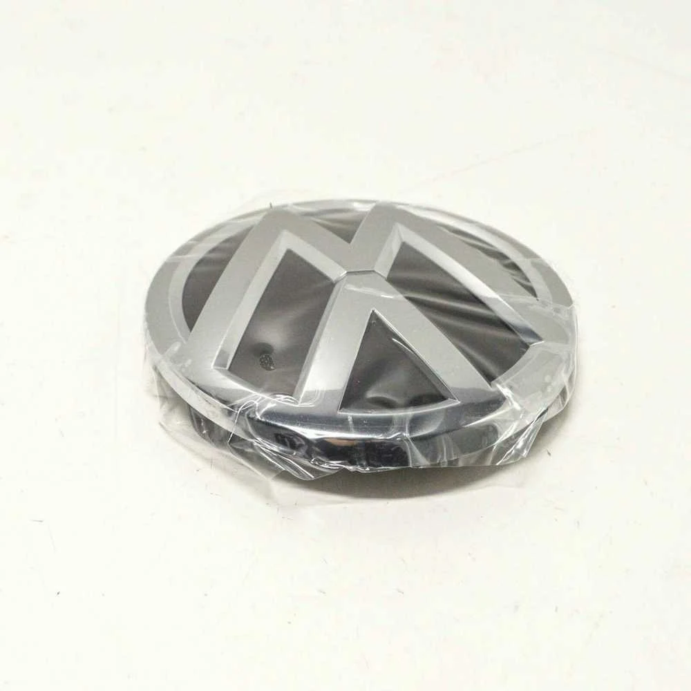 VAG VW ATLAS priekinio bamperio radiatoriaus grotelių emblema R-Line originali 7N0853600AFOD