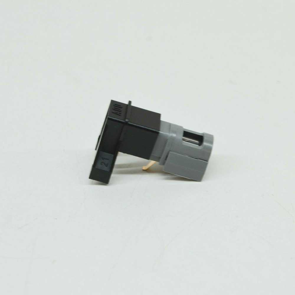 VAG VW Audi Audi Seat Skoda Cigarečių žiebtuvėlio kasetė originali 6K0919243