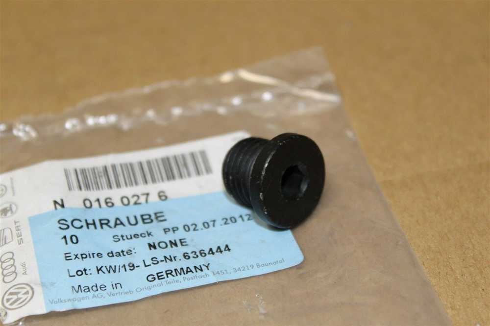VAG VW Audi Audi Skoda Seat Variklio karterio kištukas M14 x 1,5 N0160276 Originalus