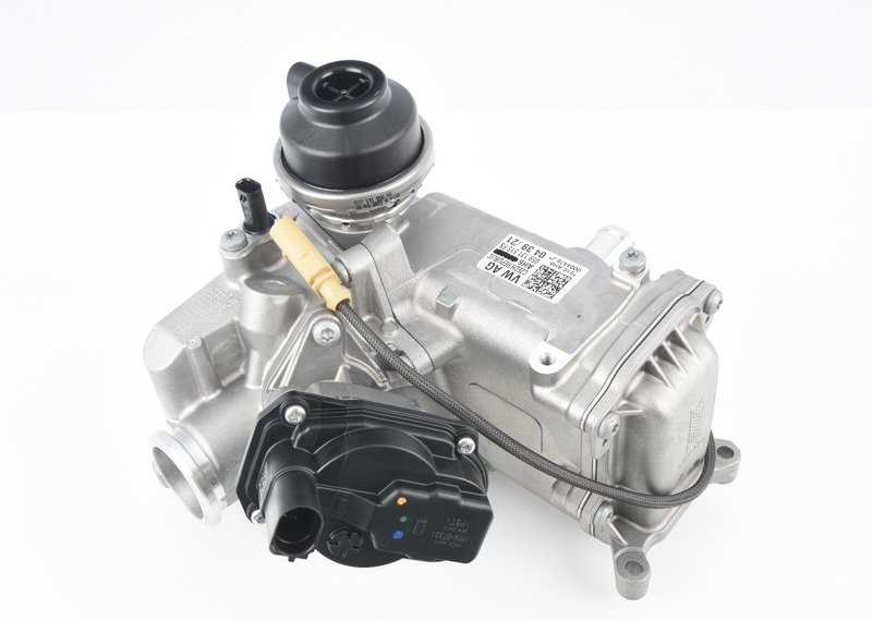 VAG VW AUDI išmetamųjų dujų rekuperacijos aušintuvas Originalus 05913151515FS