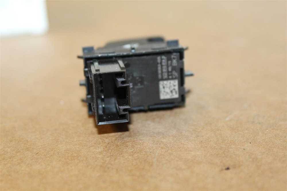 VAG VW Audi SEAT elektrinio langų reguliatoriaus jungiklis originalus 5G0959855P