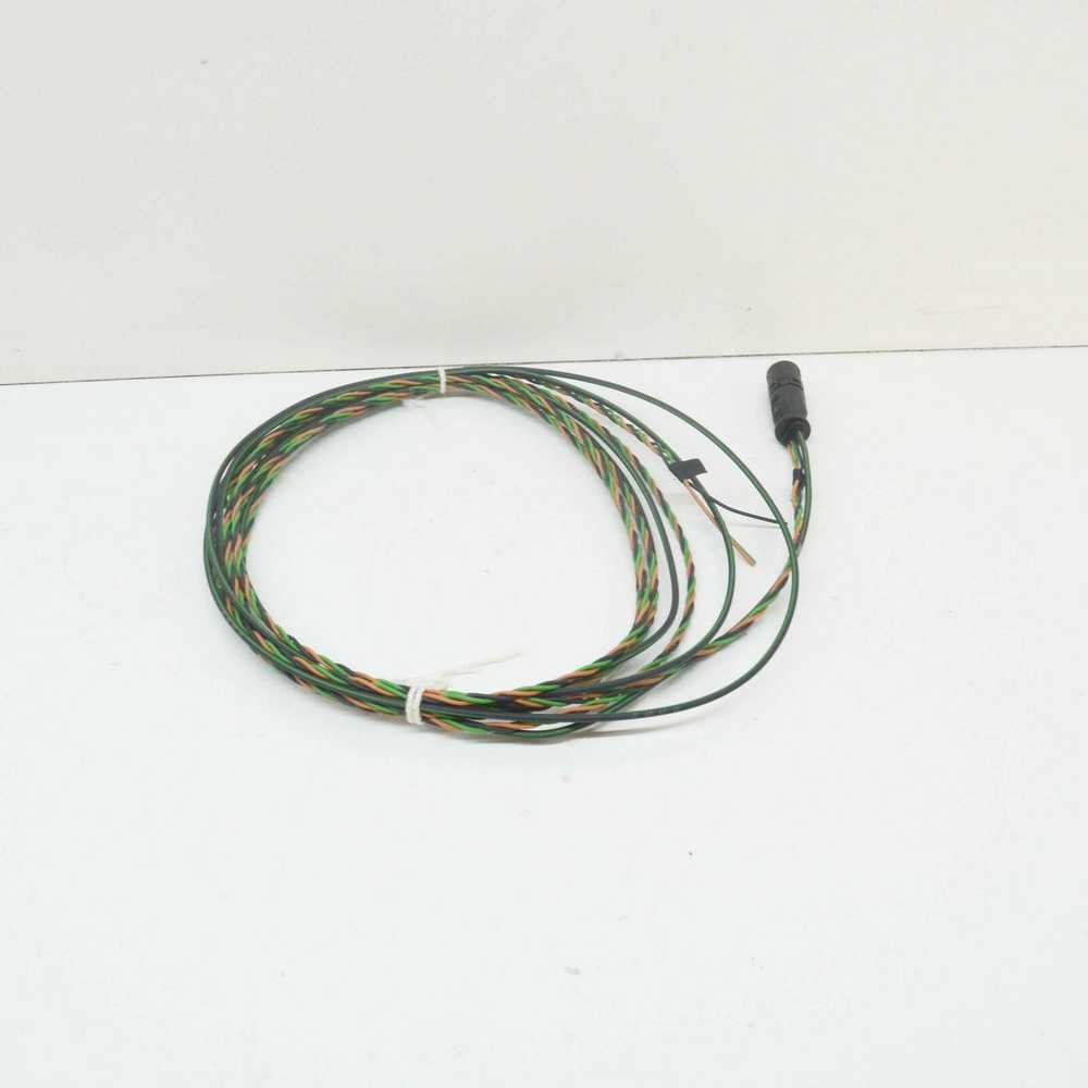 VAG VW AUDI SEAT SKODA Amarok Arteon Beetle Cabrio korpusas originalus 04L971785C