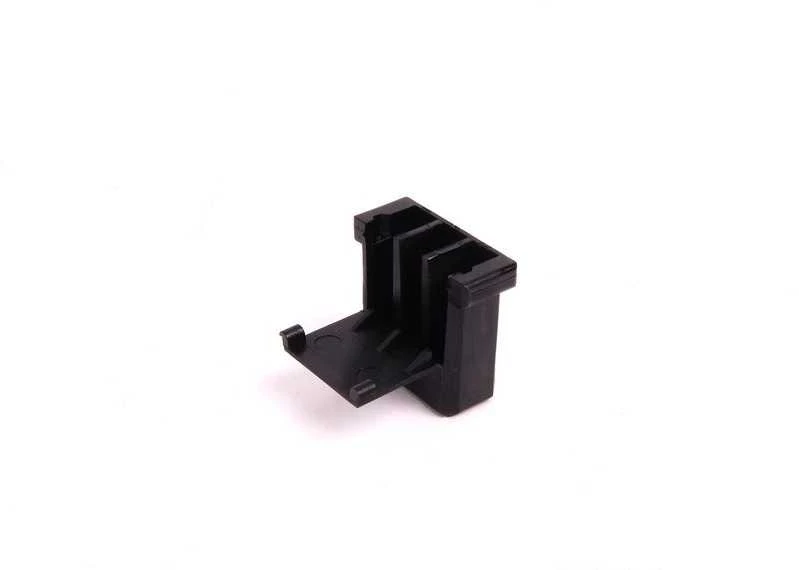 VAG VW AUDI SEAT SKODA Caddy plokščias kontaktų korpusas 3 kontaktų 893906231 originalus