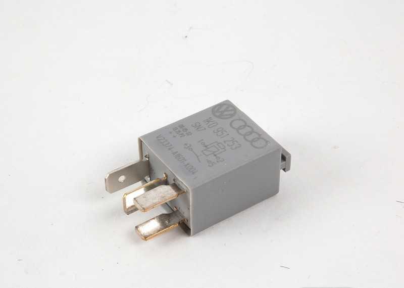 VAG VW Audi Seat Skoda Horn Relay Number 1K0951253 Original