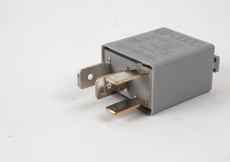 VAG VW Audi Seat Skoda Horn Relay Number 1K0951253 Original
