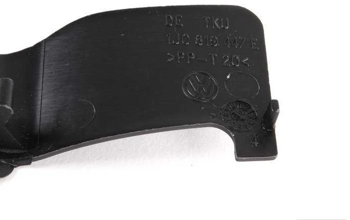 VAG VW Bora Satino juodos spalvos pamušalas kairiajam sparnui originalus 1J0819447EB41