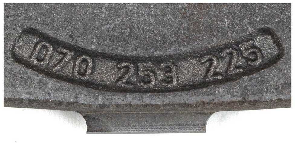 VAG VW flanšas 070253225 Originalus