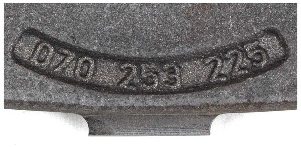 VAG VW flanšas 070253225 Originalus