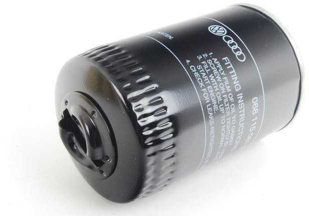 VAG VW Golf MK1 MK2 MK3 Caddy alyvos filtras DIESEL 068115561B originalus