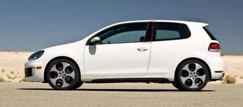 VAG VW GOLF MK6 09-13 3 durų kairės pusės Š/S B statramsčio apdailos dangtelis juodas originalus 5K3837901A041