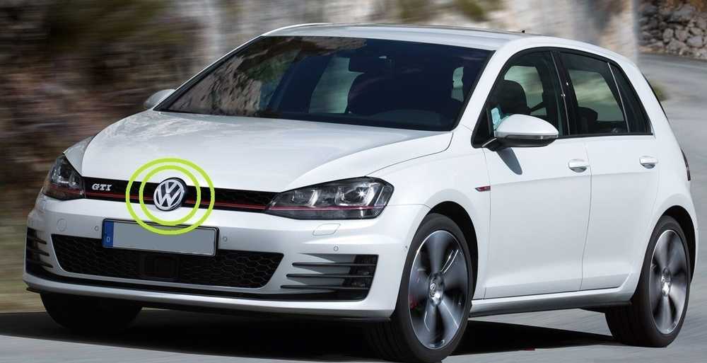 VAG VW GOLF MK7 13-17 priekinės grotelės VW emblema chromuota originali 5G08536012ZZ