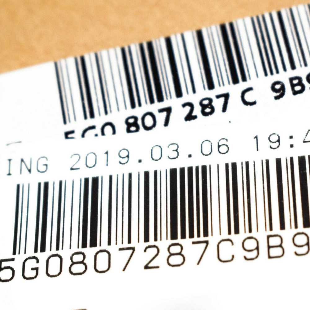 VAG VW GOLF MK7 13-17 priekinio bamperio numerio ženklo laikiklis originalus 5G0807287C9B9