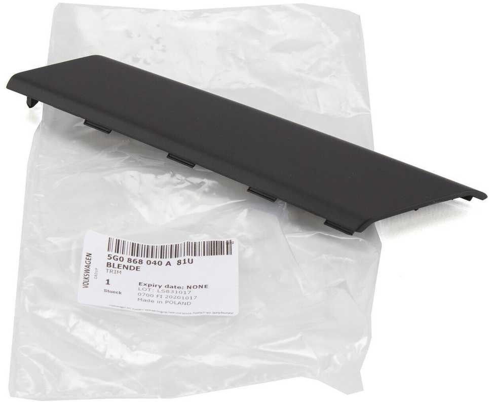 VAG VW Golf MK7 Interjero priekinių dešiniųjų durų rankenos dangtelis originalus 5G0868040A81U