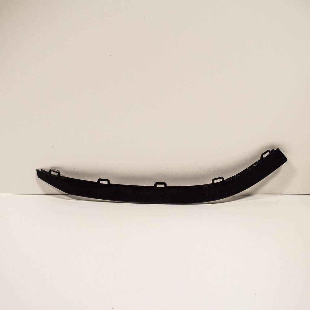 VAG VW GOLF MK7 Priekinis Bamperis Dešinysis Spoileris 5GM8059049B9 NAUJAS ORIGINALUS