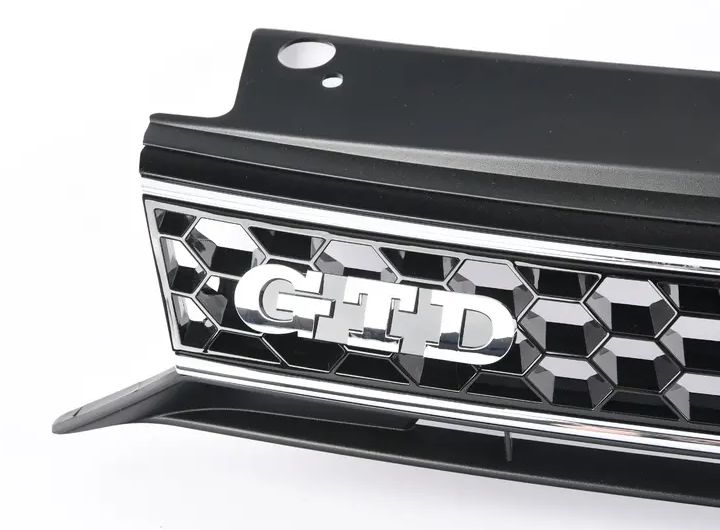 VAG VW GOLF priekinio bamperio radiatoriaus grotelės originalios 5K0853651BGATL