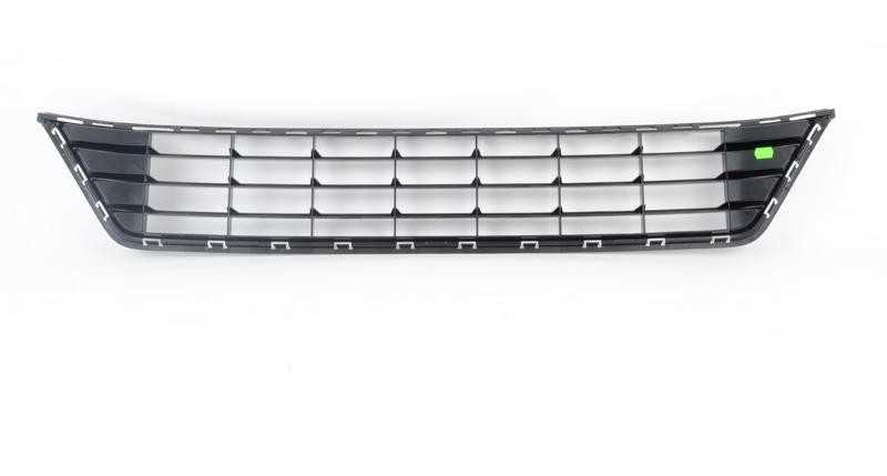VAG VW GOLF R MK7 juodos spalvos apatinės centrinės grotelės originalios 5G0853677F041