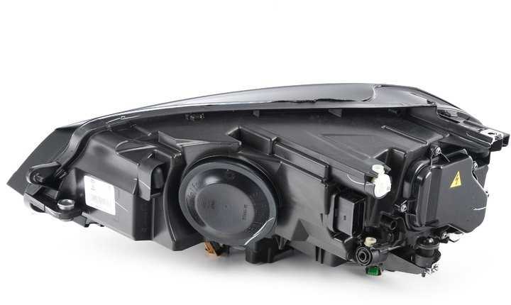 VAG "VW Golf Variant" priekinių žibintų posūkio žibintas ir LED DRL dešinė 5GM941754D originalus