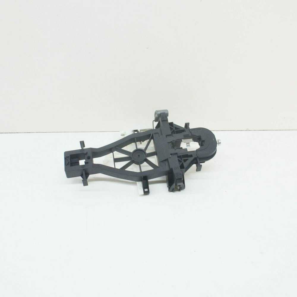 VAG VW kairės pusės stumdomųjų durų montavimo strypas 7E0843351C Originalus
