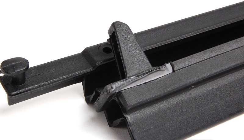 VAG VW MK6 kairės pusės stoglangio bagažinė originali 8D0877781B01C