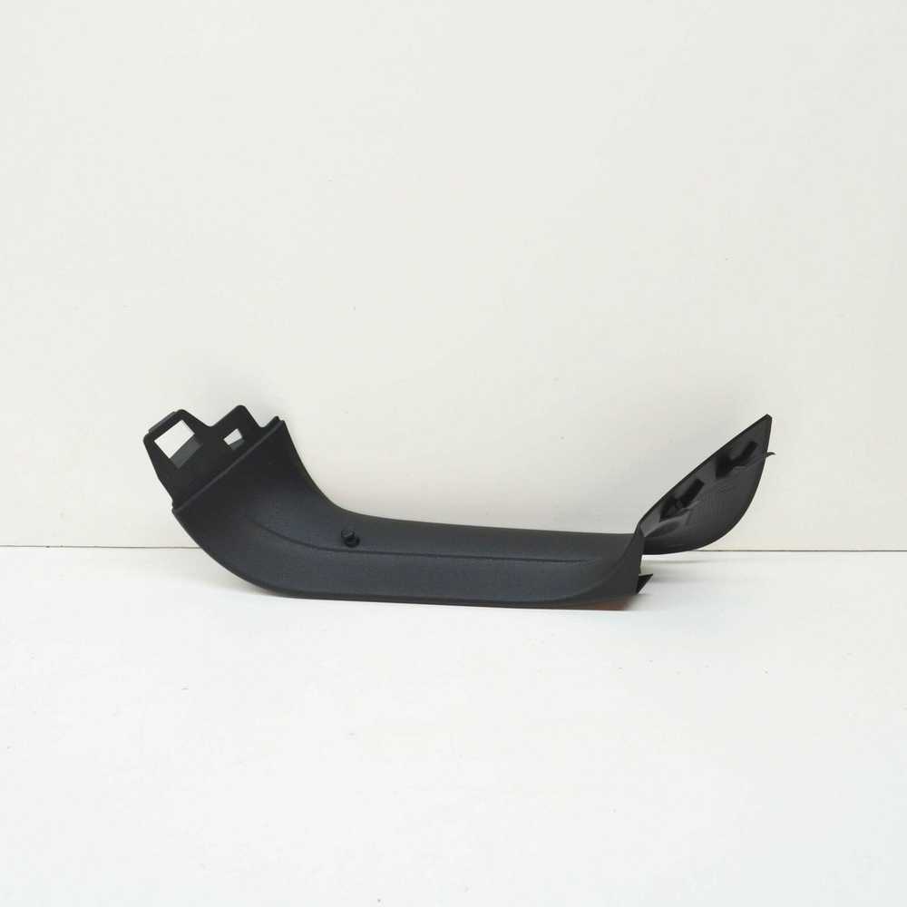 VAG VW MK8 galinio dangčio apdailos skydelis originalus 5H68677044PK