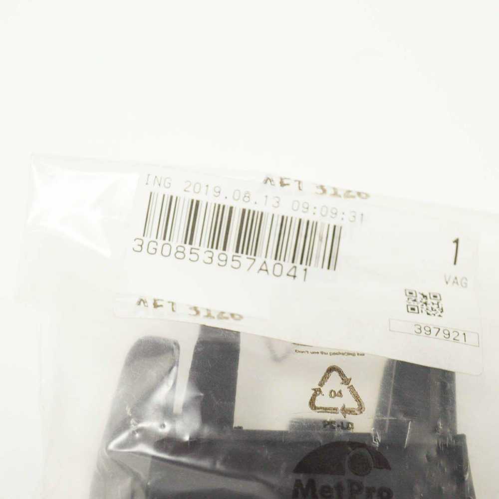 VAG VW PASAT B8 Priekinio grotelių emblema R Line laikiklis 3G0853957A041 NAUJA ORIGINALI