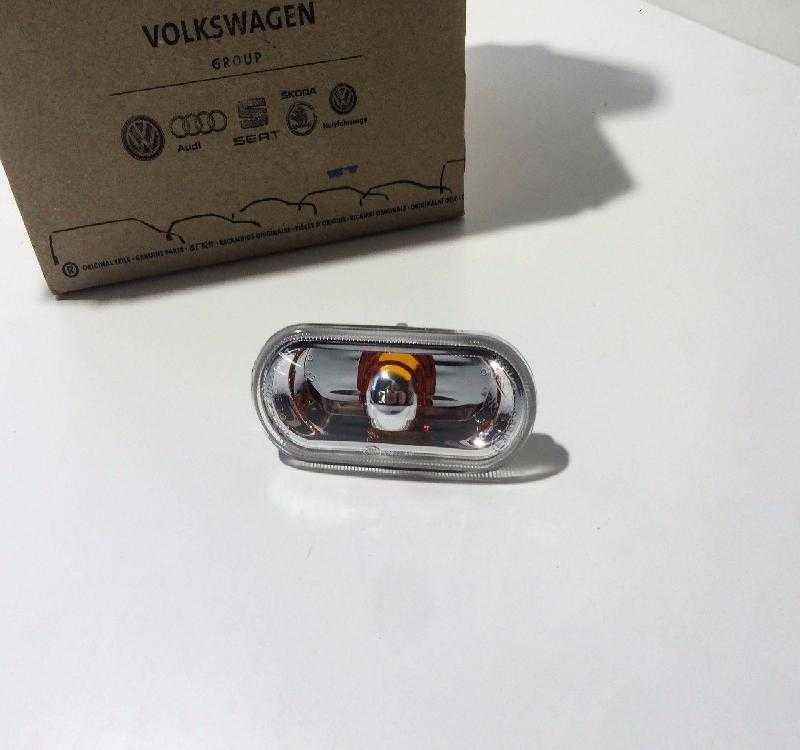 VAG VW SEAT SKODA Amarok Polo posūkių indikatorius originalus 7E0949117B