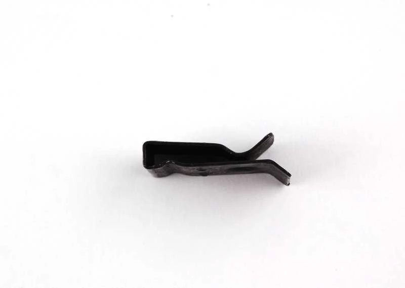 VAG VW SKODA SEAT Arteon Atlas Beetle Cabrio Klipas originalus 3B0819145