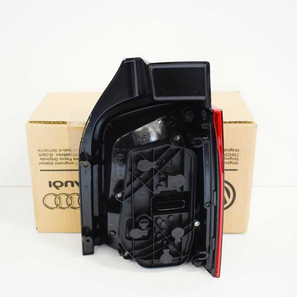 VAG VW T5 7H Facelift Tamsintas galinis žibintas tamsus 7E5945095F Originalus