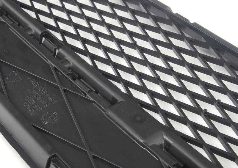 VAG VW Tiguan 08-11 Priekinis buferis centrinis apatinis groteles juodas originalus 5N08536779B9