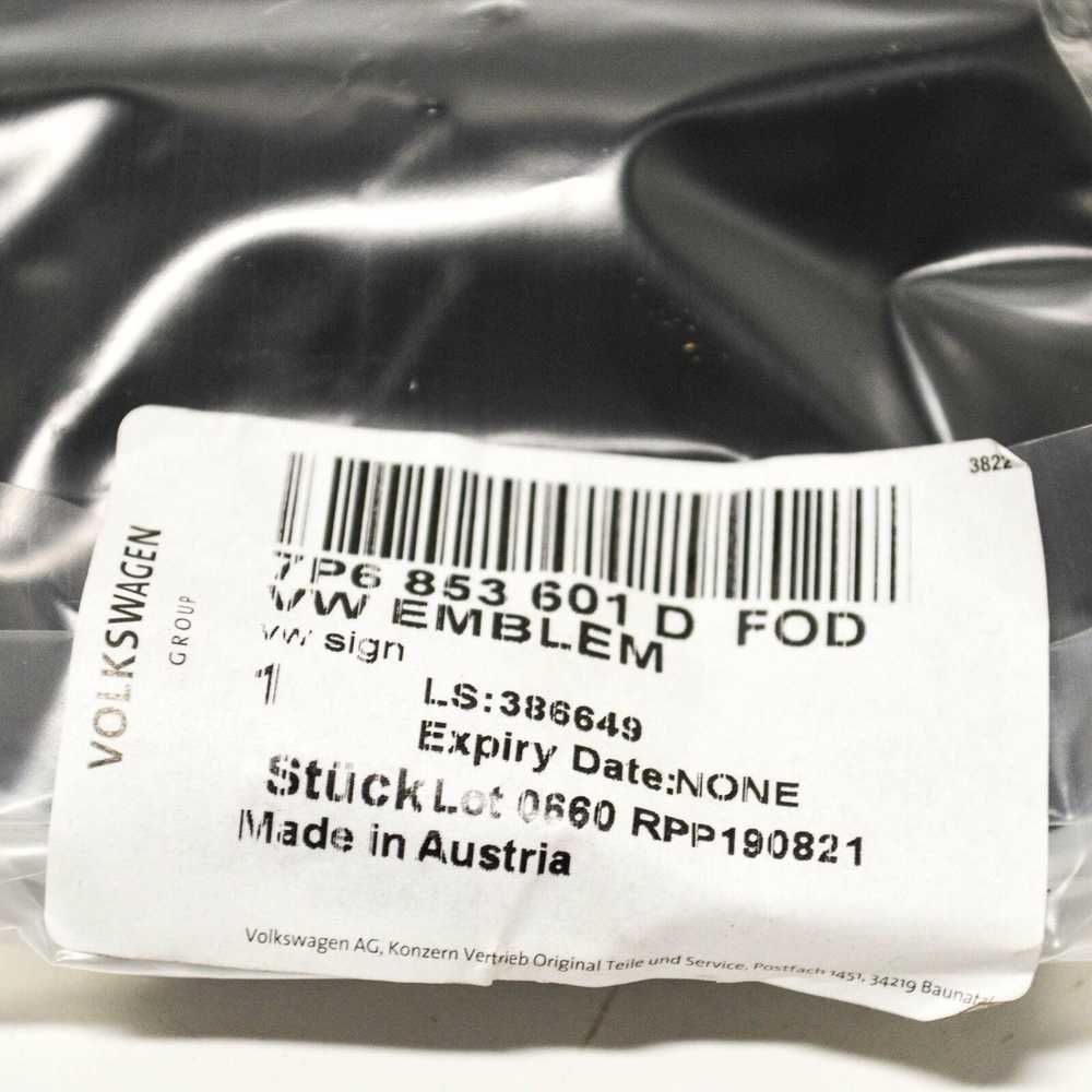 VAG VW Touareg 7P6 blizgi poliruoto chromo emblema originali 7P6853601DFOD