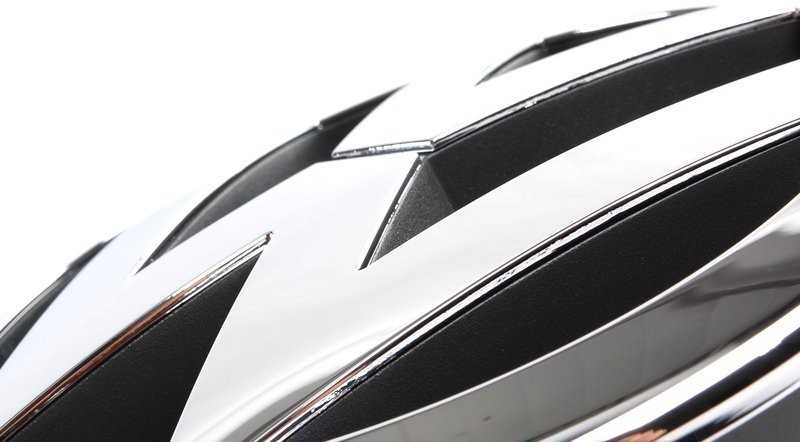 VAG VW Touareg grotelių emblema "VW"-chromas/antracitas Originali 3C0853601CFDY