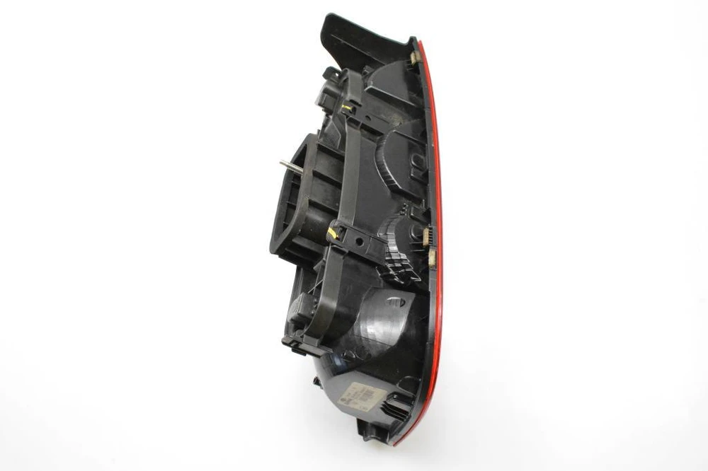 VAG VW UP Kairės galinės šviesos tikroji 1S0945095G
