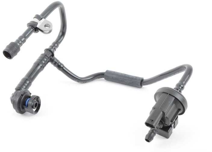 VAG Žarnų Rinkinys Su Spaustukais Volkswagen Passat Audi A3 Originalus 06J133781BT