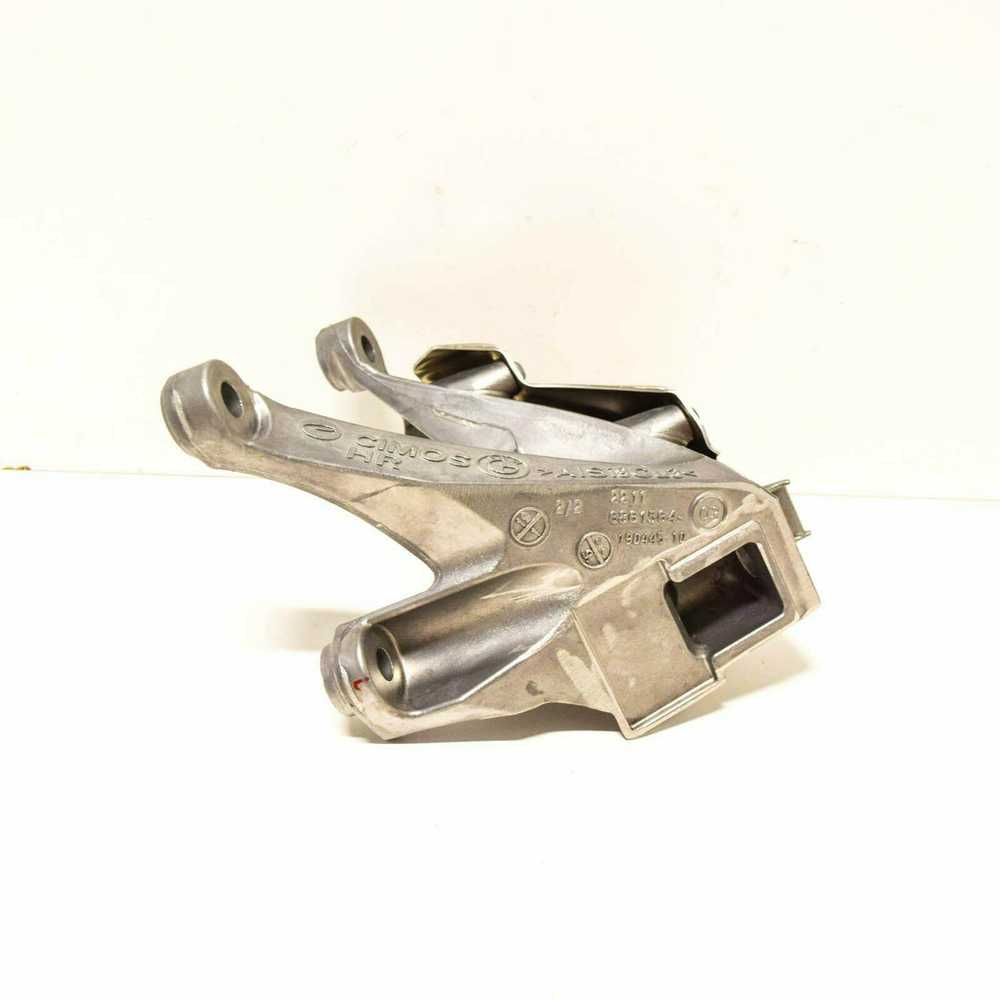 Variklio Palaikymo Šarnyras Dešinysis BMW G30 G31 G32 G11 G12 Originalus 22116861564