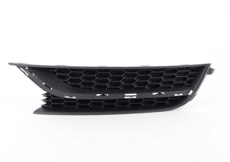 Volkswagen Passat A3 Oro Kreipiamosios Grotelės VAG Originalus 561853665E9B9