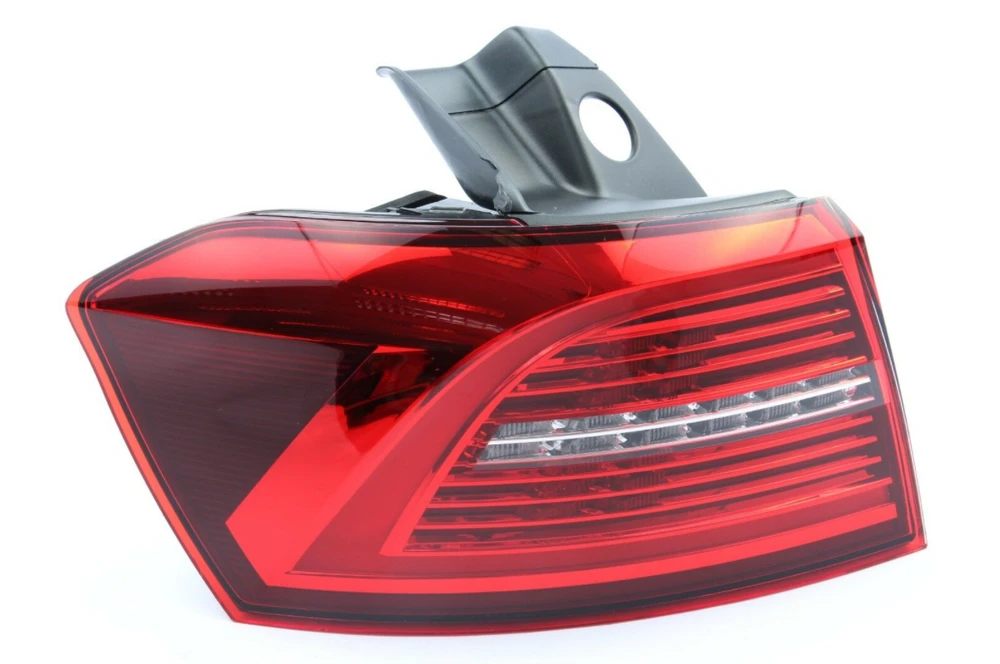 Volkswagen Passat GTE 4 Motion Led Galinis Žibintas Vag Originalus 3G9945207J