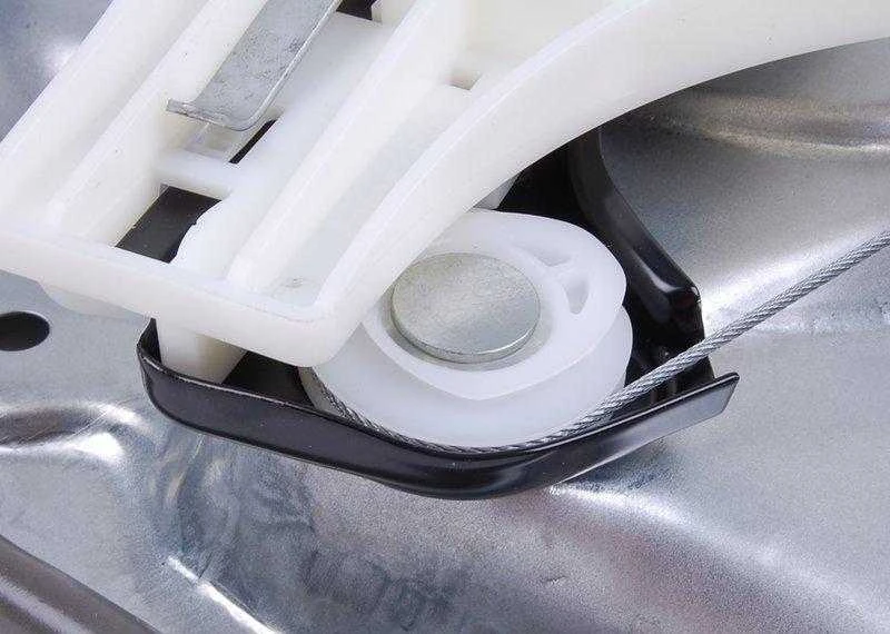 Volkswagen Passat Langas Kėlimo Mechanizmas Be Variklio VAG Originalus 3B5839462A