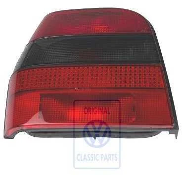 Volkswagen Polo Hatchback Galinis Žibintas Su Rūko Žibintu VAG Originalus 871945111J