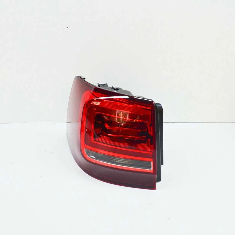 Volkswagen Sharan 7N 2016 LED Galinis Žibintas VAG Originalus 7N0945207