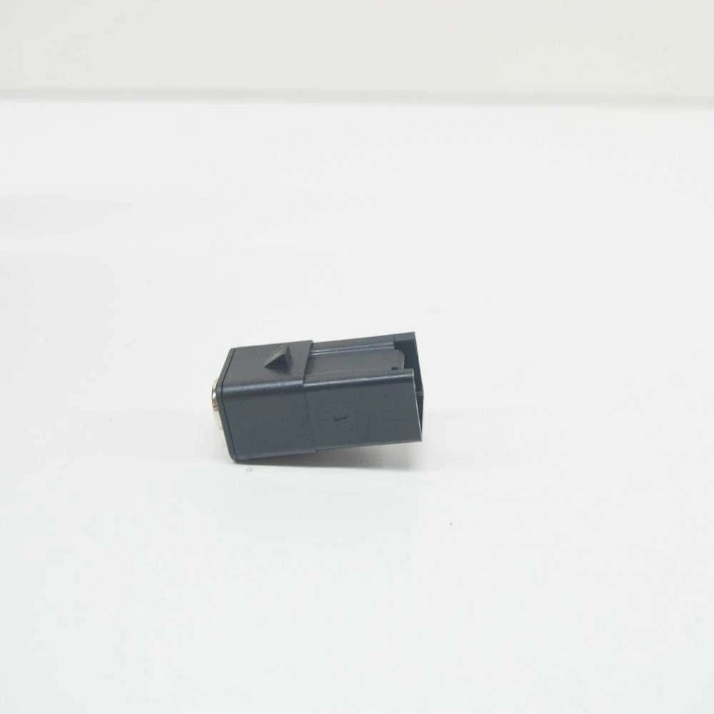 VOLVO C30 C70 S40 S60 S80 V50 V60 XC60 AUX ĮVADAS Originalus 31285608