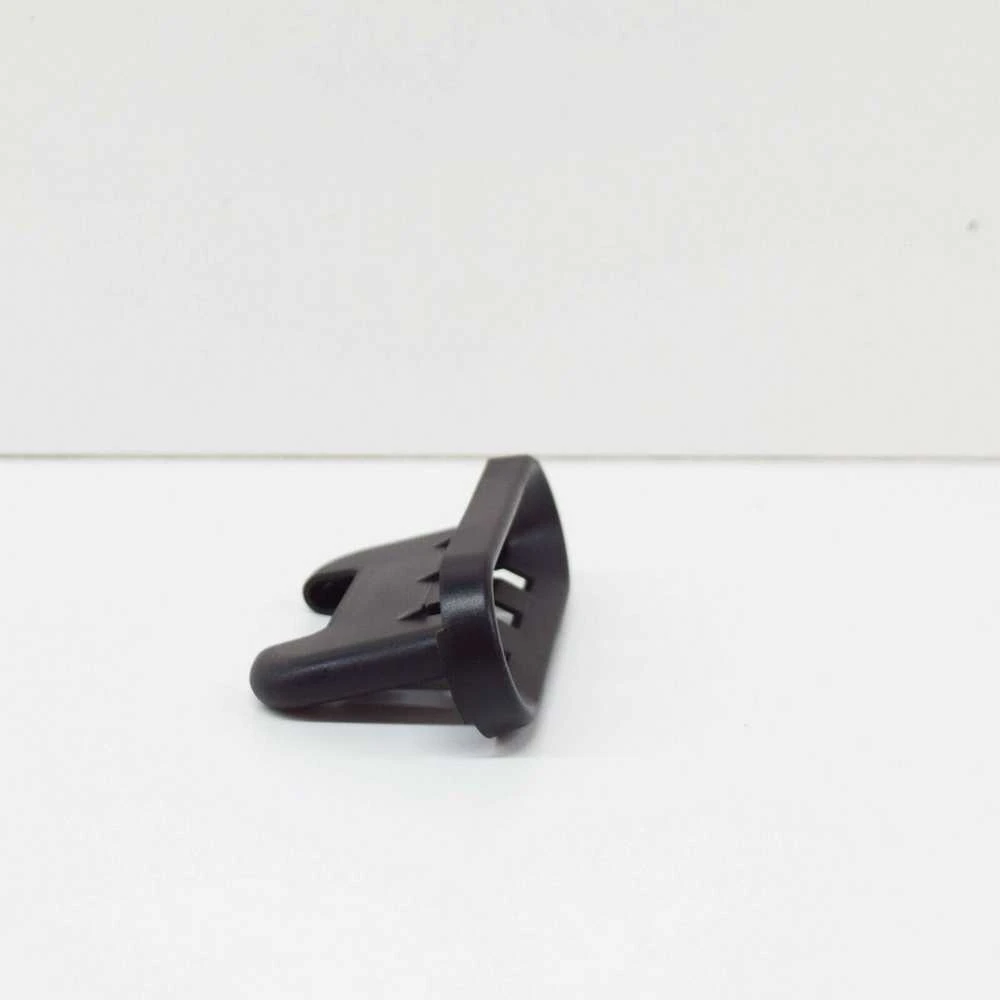 VOLVO C30 galinės apatinės sėdynės pagalvėlės laikiklis originalus 9208257