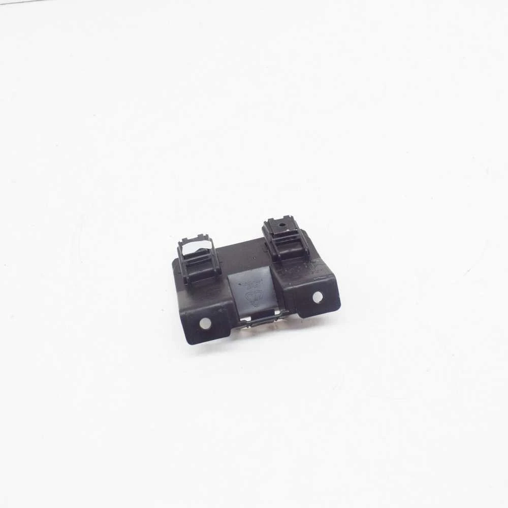 VOLVO C30 galinio bamperio apsauginio skydelio laikiklis Originalus 30657220