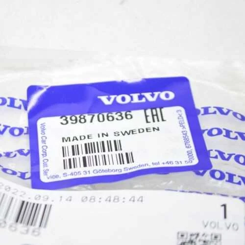 VOLVO C70 MK2 Prefacelift HEADLIGHT WASHER COVER COVER RIGHT 39870636 GENUINE