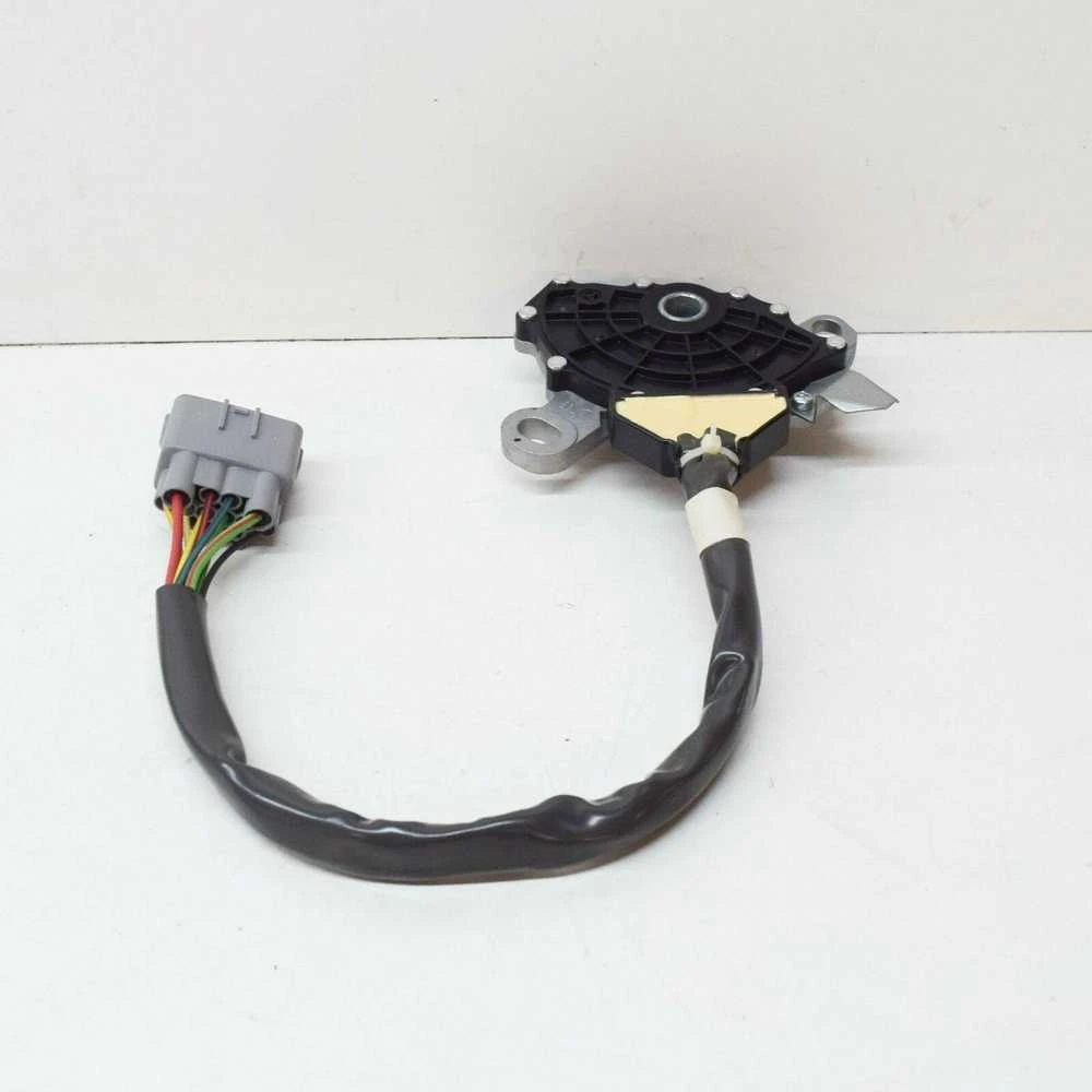 Volvo S40 V40 2001-2004 PNP pavarų indikatoriaus jungiklis originalus 30896813