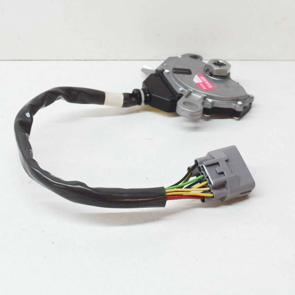 Volvo S40 V40 2001-2004 PNP pavarų indikatoriaus jungiklis originalus 30896813