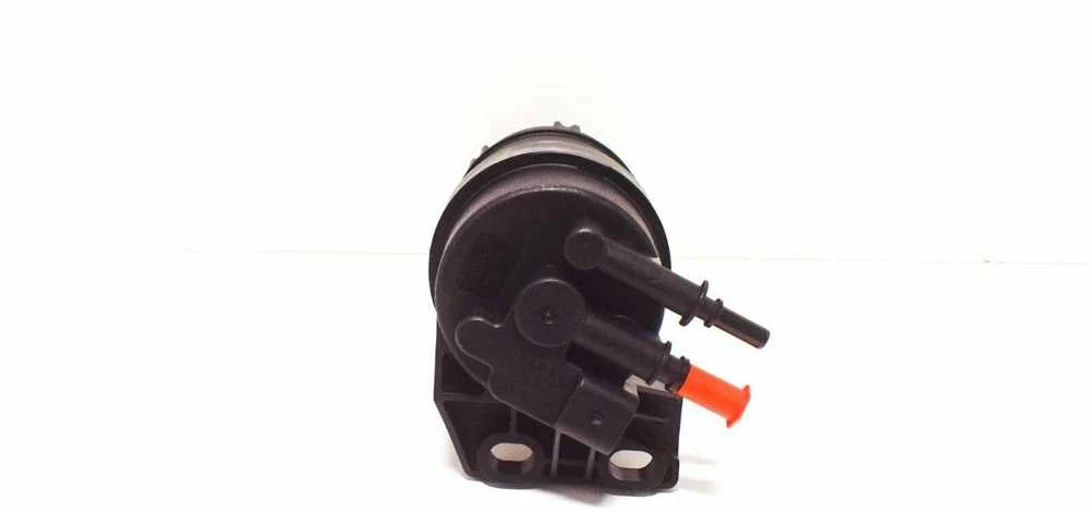 Volvo S60 Mk1 Kuro Filtras Originalus 31303261