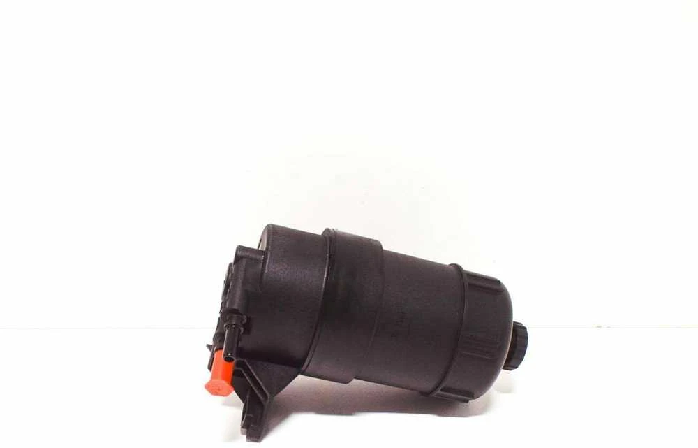Volvo S60 Mk1 Kuro Filtras Originalus 31303261