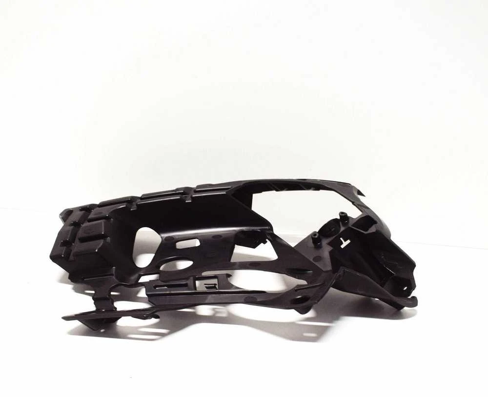 VOLVO S60 MK2 Priekinis Bamperis Kairysis Vidinis Laikiklis 31323840 NAUJAS ORIGINALUS
